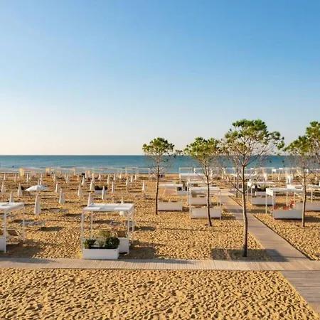 Διαμέρισμα Contemporary Seafront Complex With Pool Μπιμπιόνε